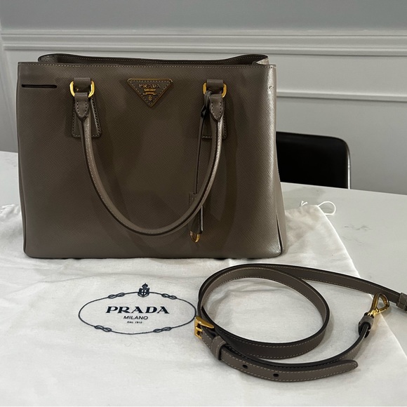 Prada Handbags - Authentic Prada Saffiano Lux Tote